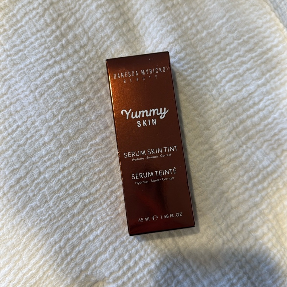 Danessa Myricks Beauty Yummy Skin Tint - Color 3 - NWT
